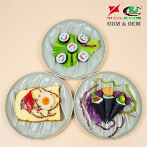 plastic food trays